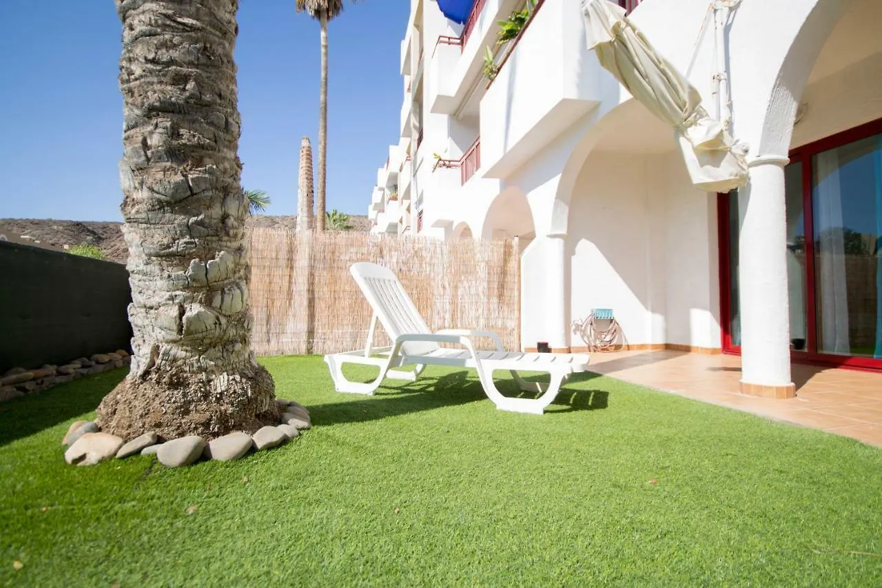 Cozy Apartment With Garden Palm-mar Spagna